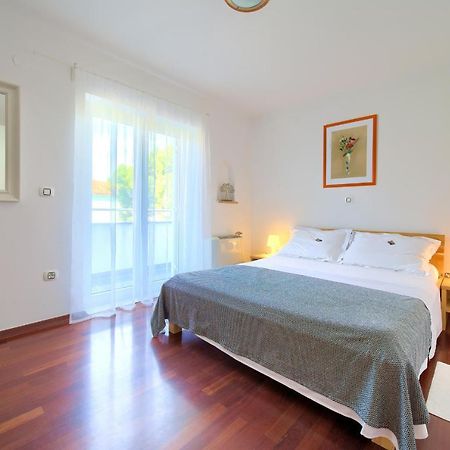Bed&Breakfast Lucija Bed and Breakfast Punat Buitenkant foto