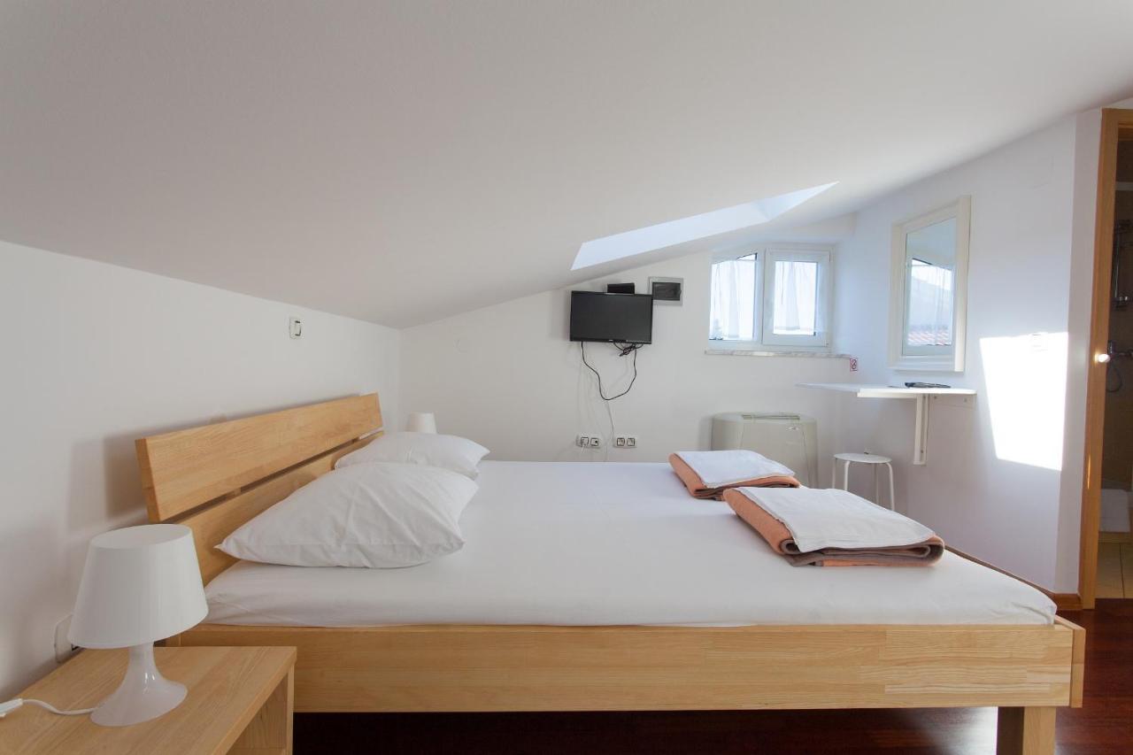Bed&Breakfast Lucija Bed and Breakfast Punat Buitenkant foto