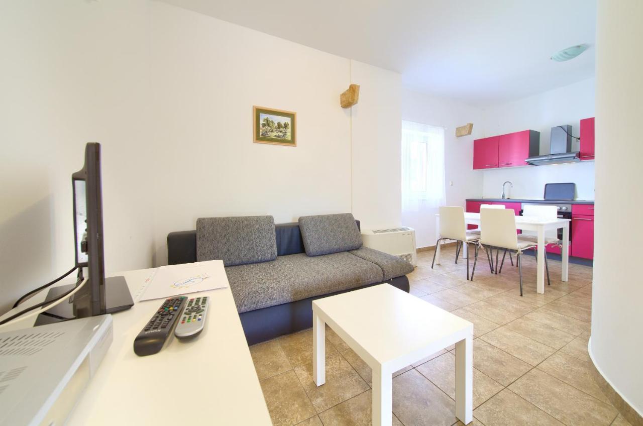 Bed&Breakfast Lucija Bed and Breakfast Punat Buitenkant foto
