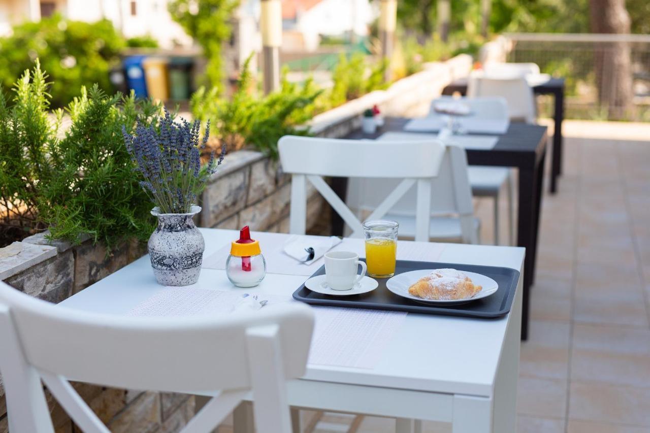 Bed&Breakfast Lucija Bed and Breakfast Punat Buitenkant foto