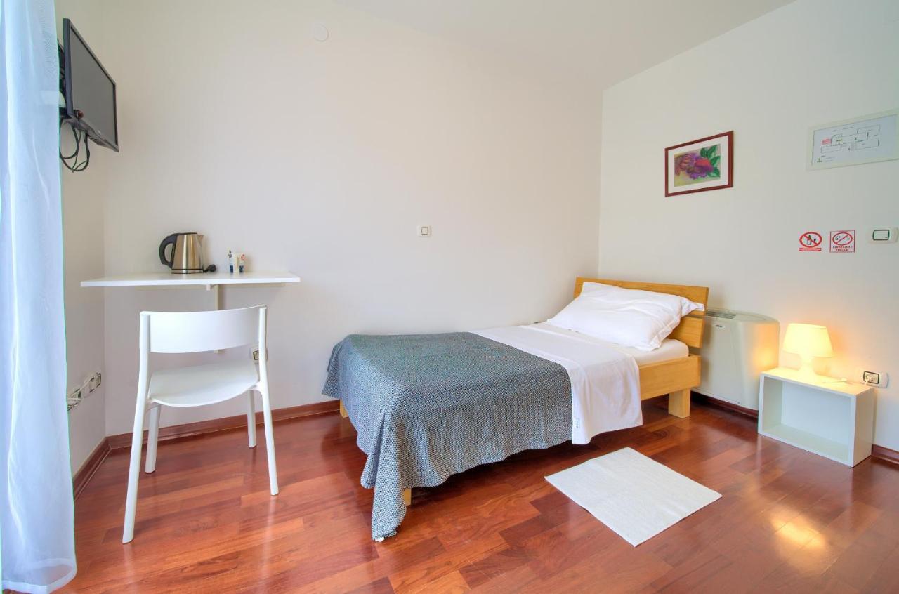 Bed&Breakfast Lucija Bed and Breakfast Punat Buitenkant foto
