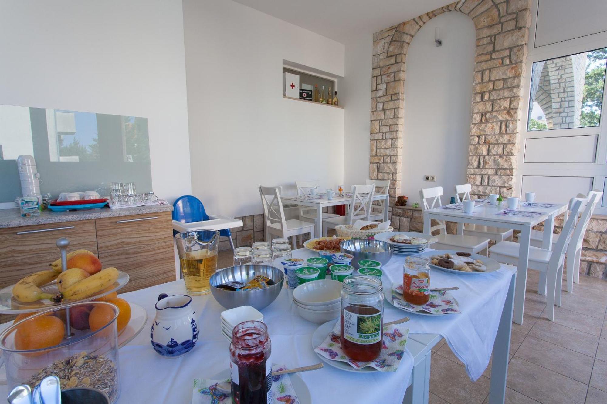 Bed&Breakfast Lucija Bed and Breakfast Punat Buitenkant foto